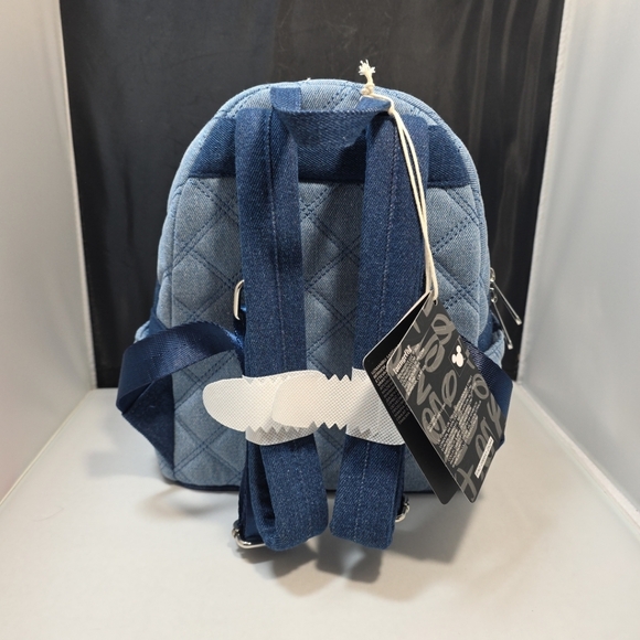 li9ght green north face backpack The Womens Borealis Backpack, Cyber Berry/Sumac Spacious but light Style:NRX+842CMBR - 7'0